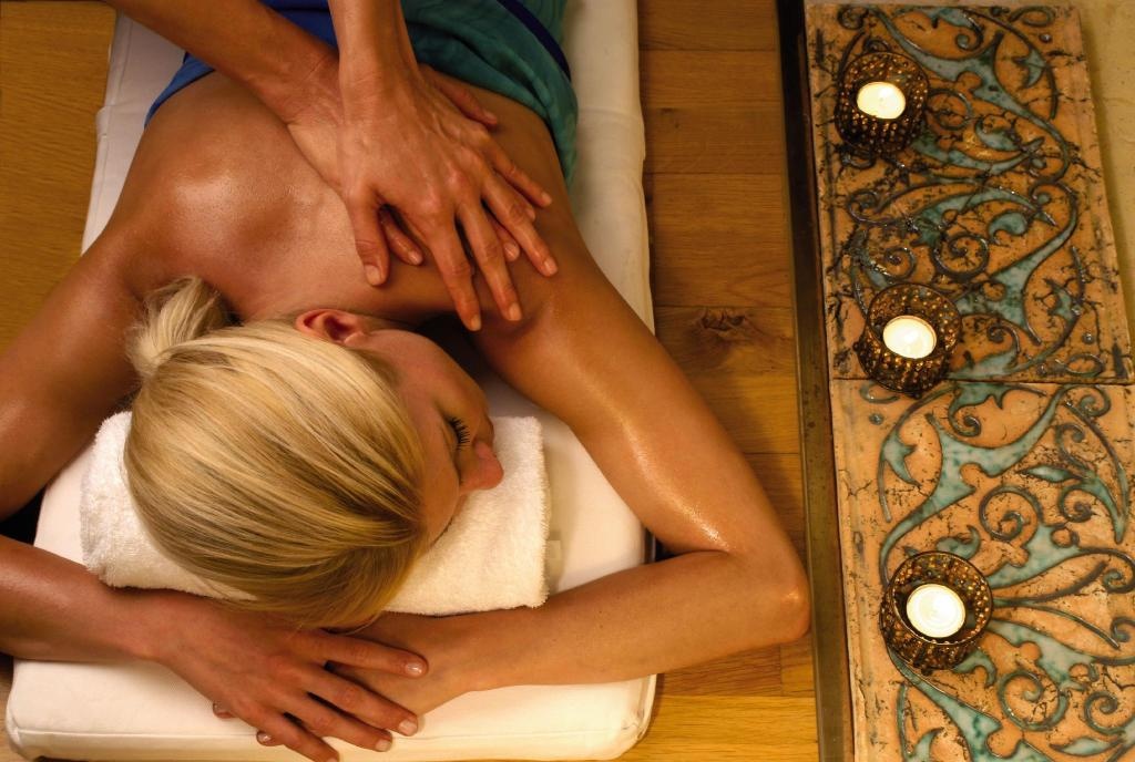 Movenpick Resort Spa Dead Sea  Facilities  Massage 98   Copy